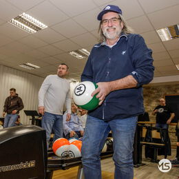 Teambowling | Marquardt & Streck Hamburg-Billstedt, Ihr Experte für Haustechnik, Elektrotechnik & Sanitär-Heizung-Klimatechnik
